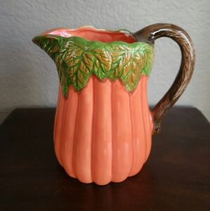 Autumn 🍁🍂 Squash Pumpkin Pitcher by Wang International EUC $17